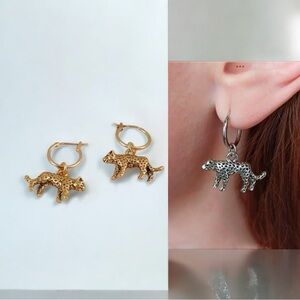 Leopard dangle hook swing closure alloy fashion earrings brand new